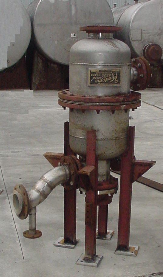 Tank 20 gallon vertical tank, 304 SS, 150 psi and FV @ 400F internal, dish bottom