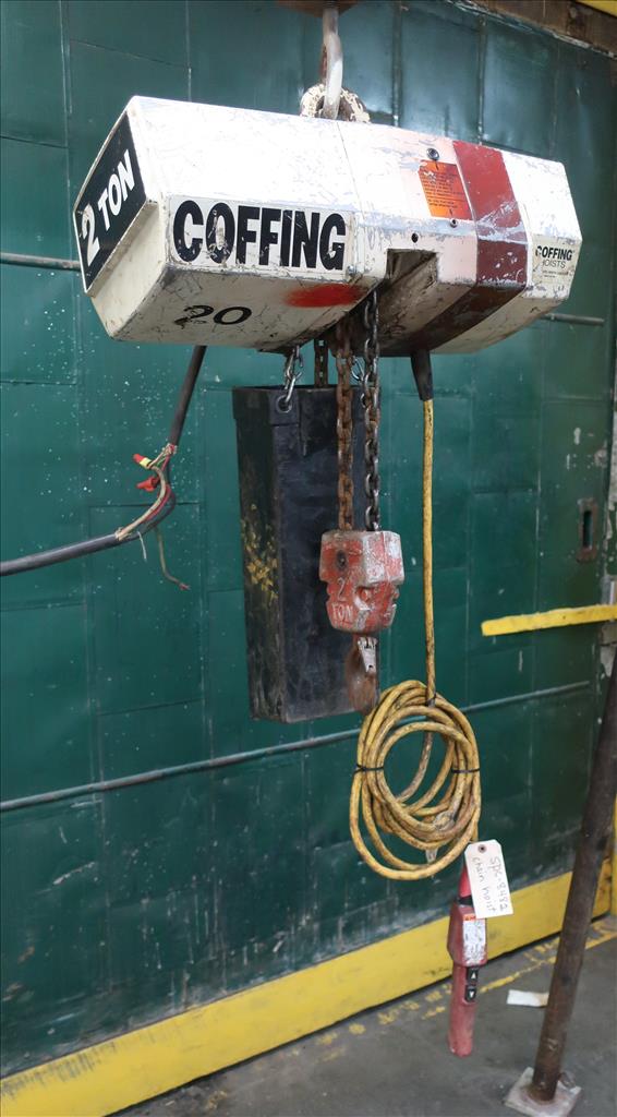 Material Handling Equipment chain hoist, 4000 lbs. Coffing Hoists model EC.4008.3