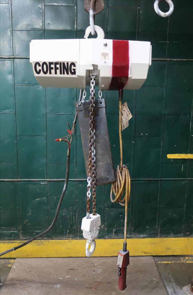 Material Handling Equipment chain hoist, 4000 lbs. Coffing Hoists model EC.4008.3