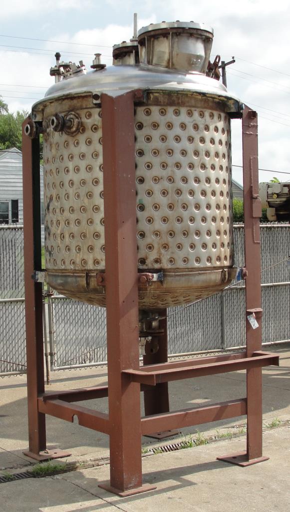 Tank 400 gallon vertical tank, Stainless Steel, dimpled jacket, dish