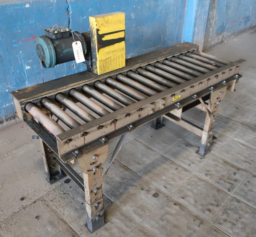 Conveyor 14.5 wide x 60 long size Matthews powered roller conveyor CS