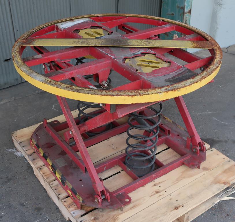 Material Handling Equipment scissor lift table, 4400 lbs. Southworth model PP360-R4, 43 dia. platform