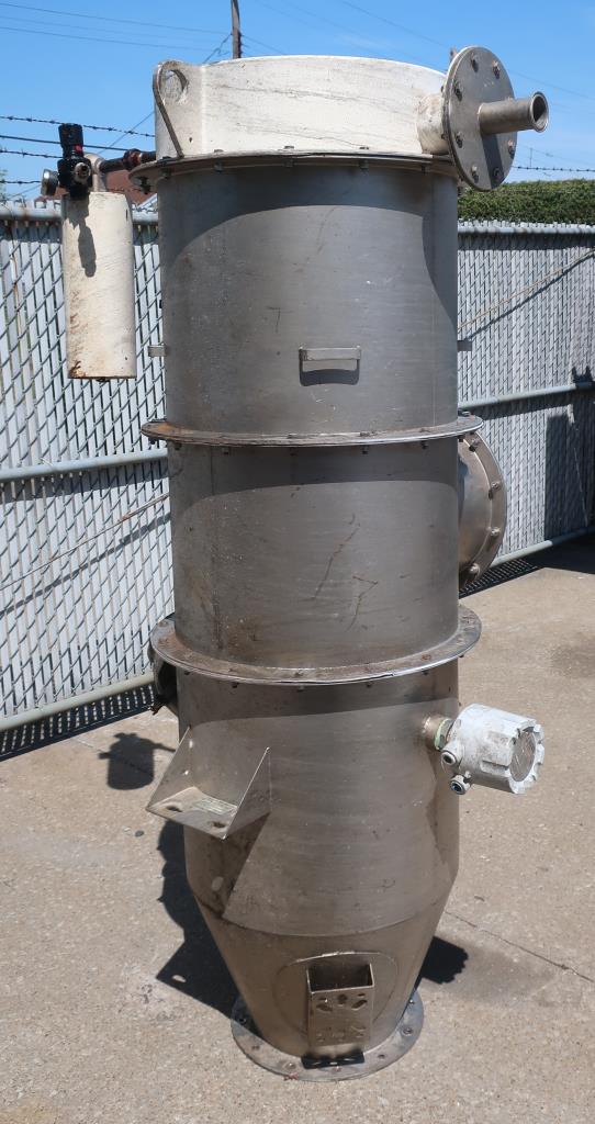 Dust Collector 18 sq.ft. Vac-U-Max reverse pulse jet dust collector
