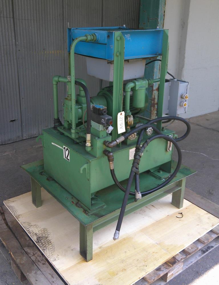 Pump 5 hp Sunny hydraulic power unit, 21 gal reservoir tank, 1422 psi