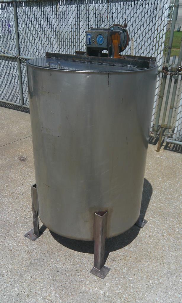 Tank 120 gallon vertical tank, Stainless Steel, pneumatic agitator, flat bottom