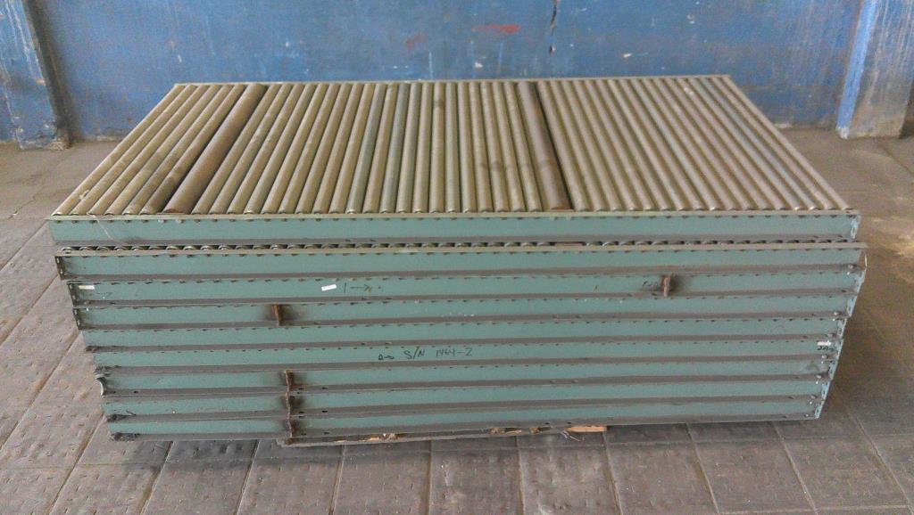 Conveyor roller conveyor CS, 4 wide by 8 long